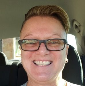 Meet your Posher, Lori